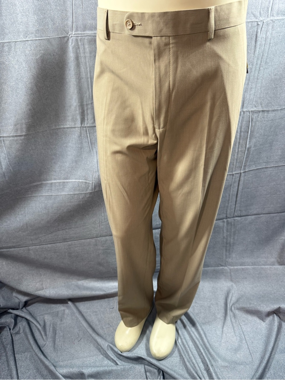 2985-Alan Flusser Men's Tan Dress Pants – Classic Pleated Front